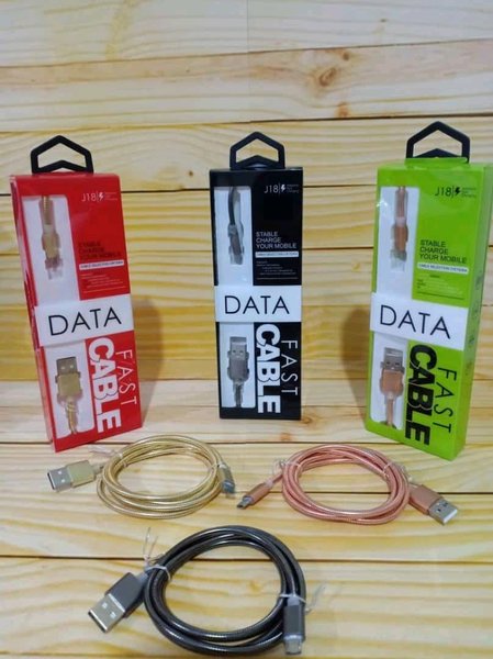 CABLE USB DATA J18 V8