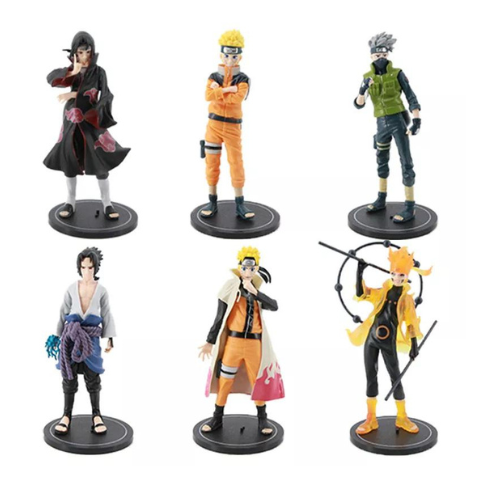 MU&Ntilde;ECOS NARUTO CON BASE 18CM
